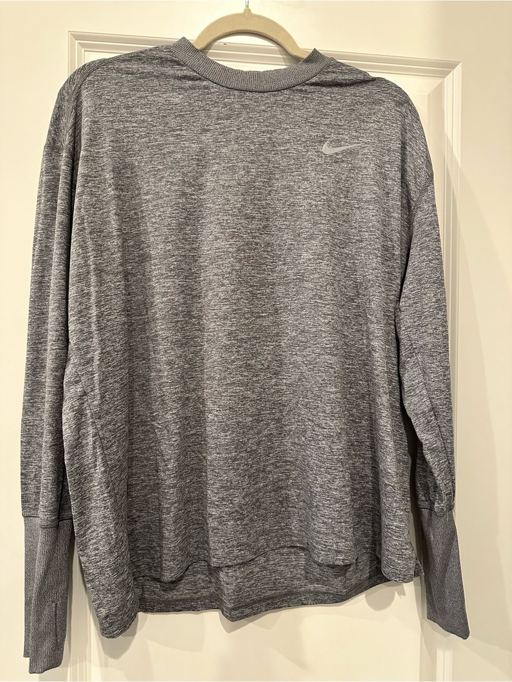 Nike Women’s Long-Sleeve Heather Gray Performance Top